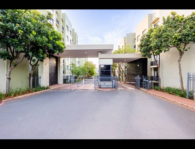 2 BEDROOM APARTMENT FOR SALE IN NEW TOWN CENTRE